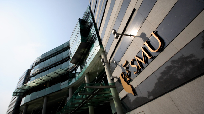 Эффективное взаимодействие с Voice Lift в Сингапурском университете управления, ф-1