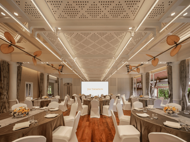 Беспроводное решение Televic Flex G4 для многофункциональных пространств в ресторане Jim Thompson, фото-1