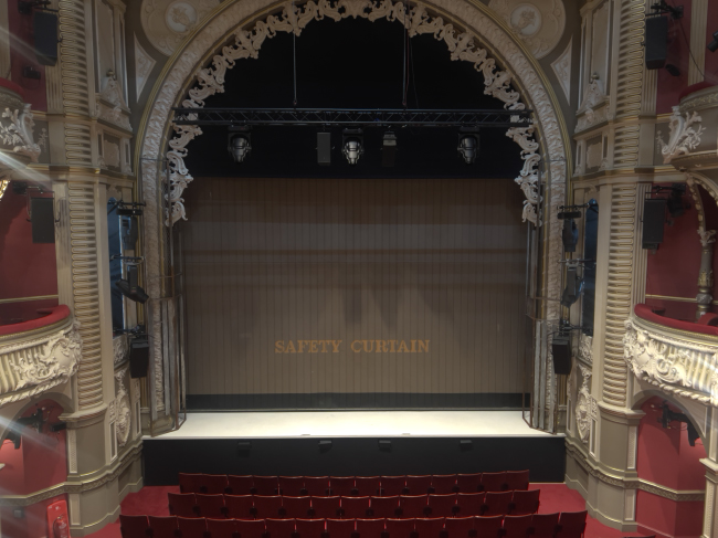 Театр Lyric Hammersmith уверенно справляется с постановками после обновления аудиосистемы с EM Acoustics, фото-6