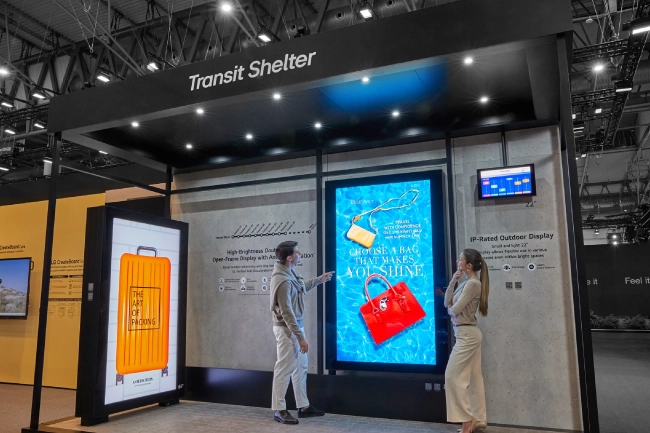 LG демонстрирует на ISE 2025 решения Digital Signage, фото-2
