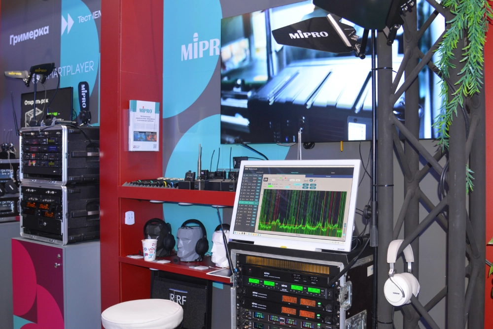 Allen&Heath SQ-Rack | Hi-Tech Media представляет театр современных технологий на Light+Audio Tec 25, foto-82