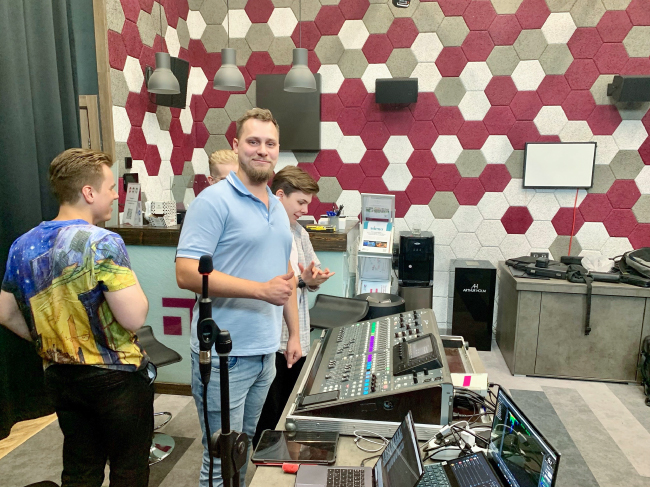 HALO-B раскрыл возможности звука в шоуруме Hi-Tech Media, фото-8