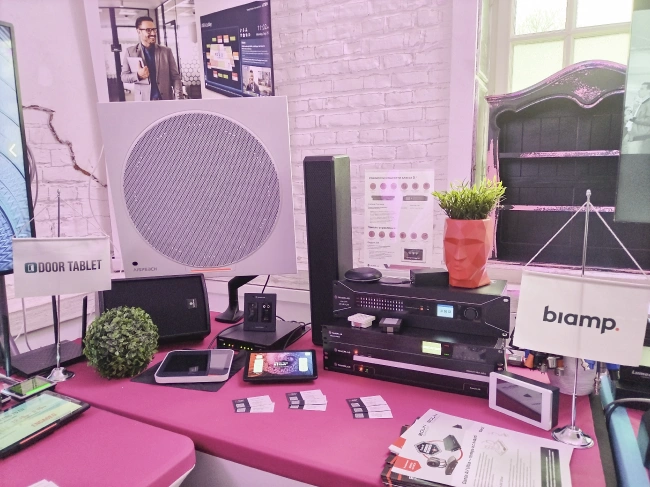 Hi-Tech Media открыли портал в мир инноваций на выставке Prointegration Tech