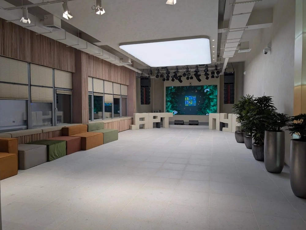 Hi-Tech Media поставила оборудование для проекта АРТ-РЕЗИДЕНЦИЯ «ПУРМОЛ», фото -5