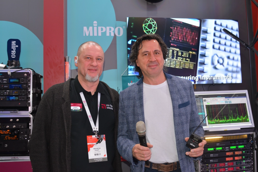 Дмитрий Малолетов покорил посетителей стенда Hi-Tech Media на выставке Light+Audio Tec, фото-12