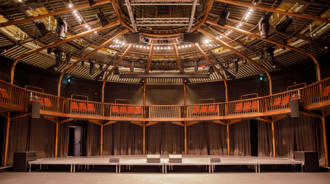 Многопрофильный Центр искусств «Олбани» в Лондоне перешел на системы звукоусиления EM Acoustics