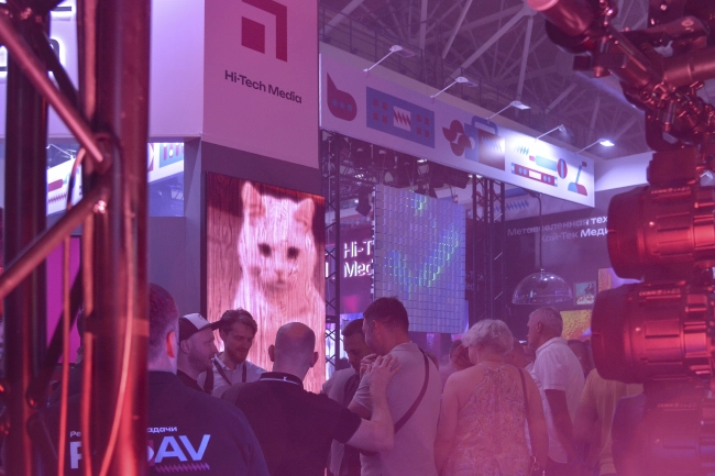 Архитектурная видеостена CecoCeco ArtMorph