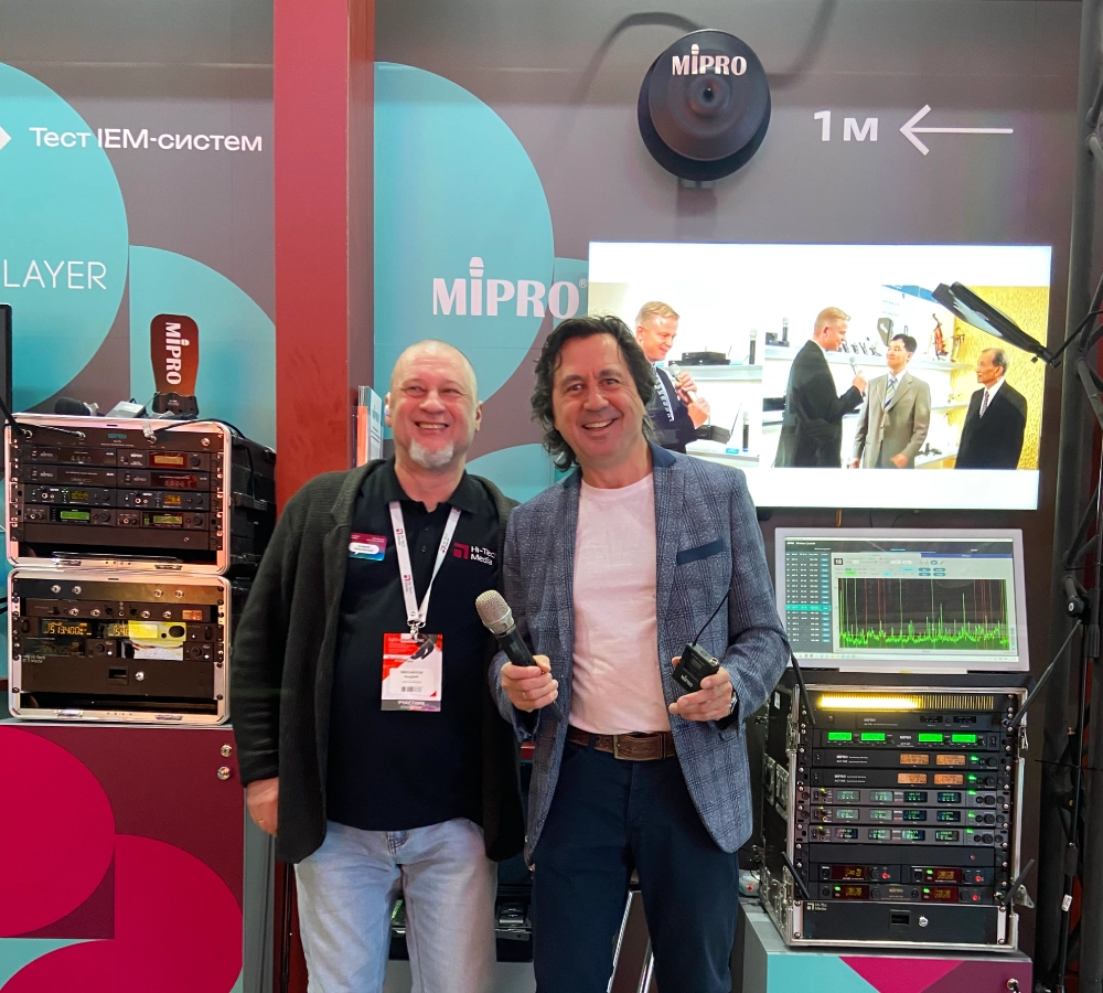 Дмитрий Малолетов покорил посетителей стенда Hi-Tech Media на выставке Light+Audio Tec, фото-10