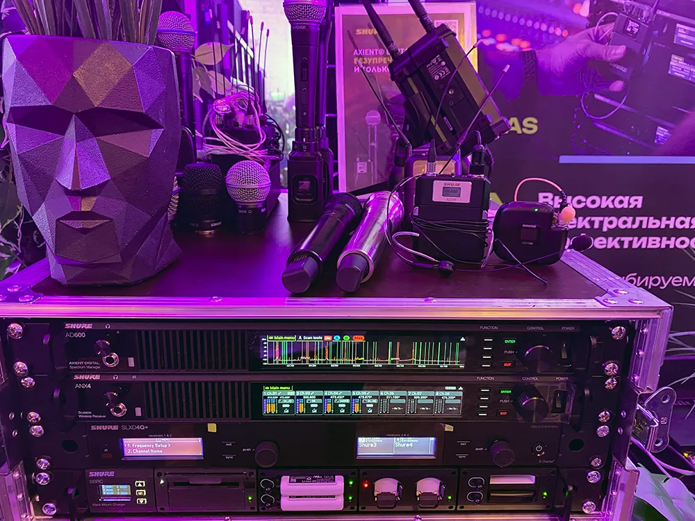 Shure на стенде Hi-Tech Nedia | Prointegration Tech, фото-56