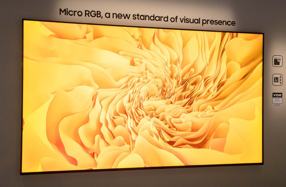 3D-вывески без очков: Samsung показывает будущее коммерческих дисплеев на ISE, фото-2