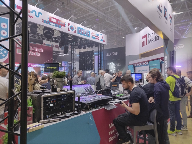 На стенде Hi-Tech Media,участника выставки Light+Audio Tec-2024, фото-77
