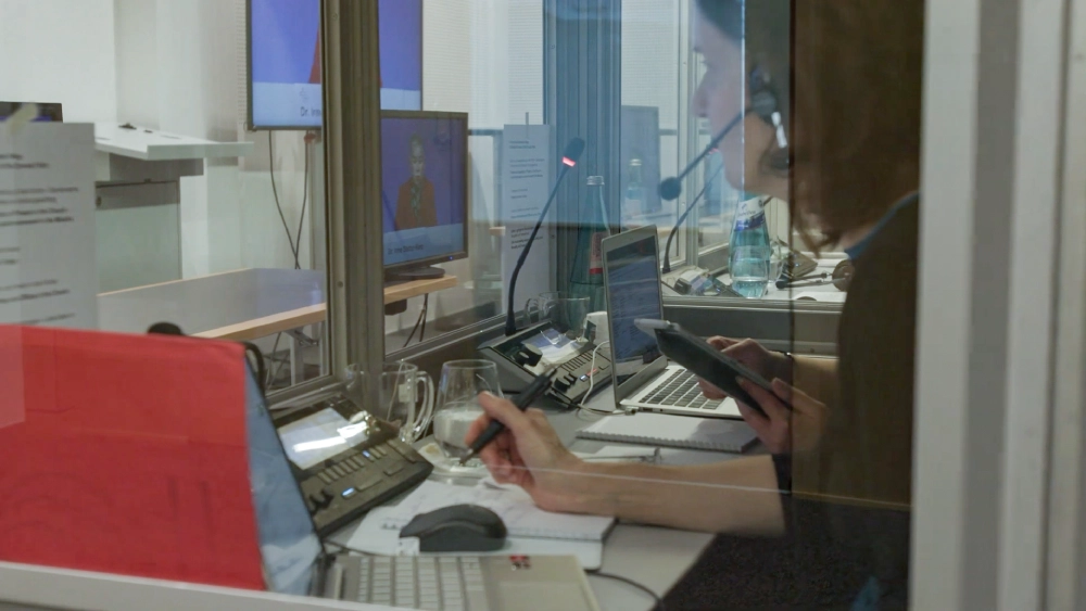 Система синхронного перевода Televic на ассамблее Синодального собрания Германии, фото-8